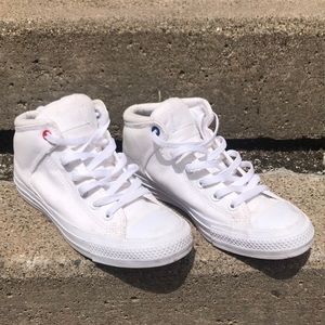 Converse Women’s Size 8/Men’s Size 6